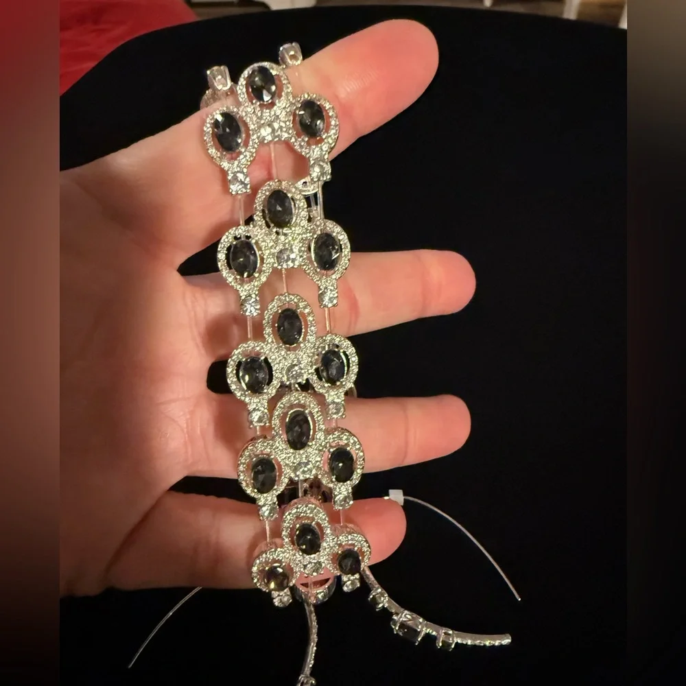 Dillards Bracelet and Matching Earrings - Picture 7 of 7